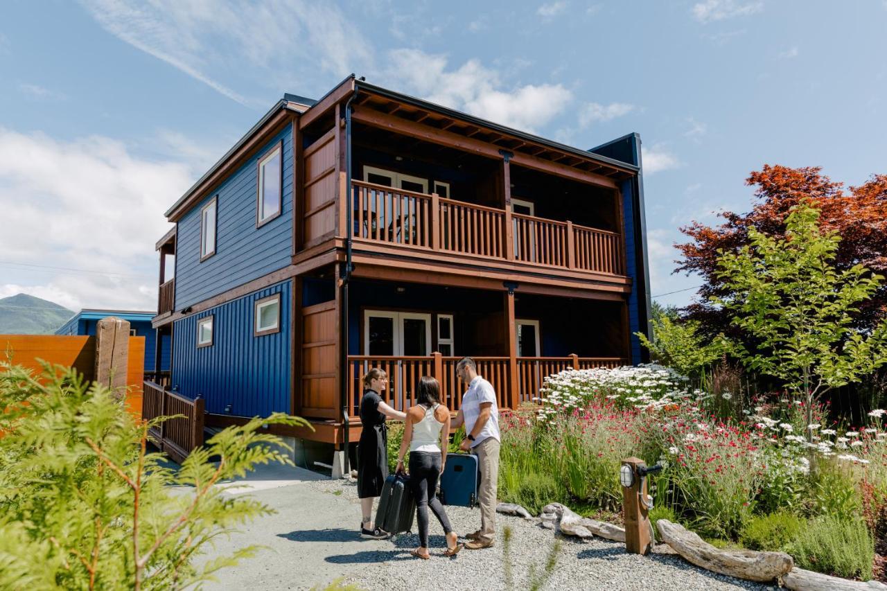 Pluvio Restaurant And Rooms Ucluelet Exterior foto