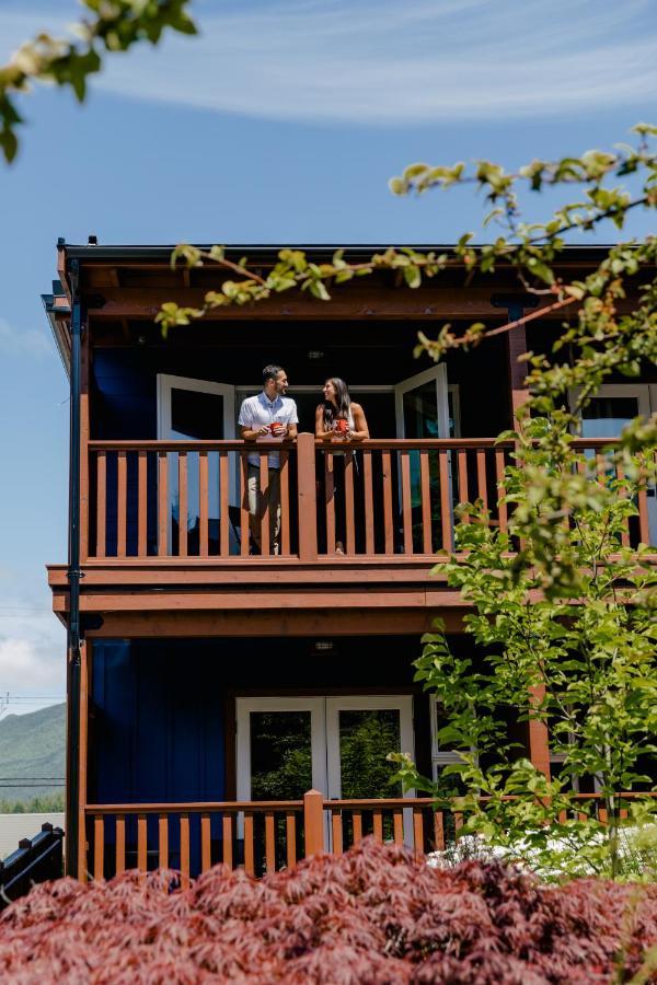 Pluvio Restaurant And Rooms Ucluelet Exterior foto